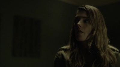 Ashley-Greene-dot-nl_Rogue-4x03LostHope0263.jpg