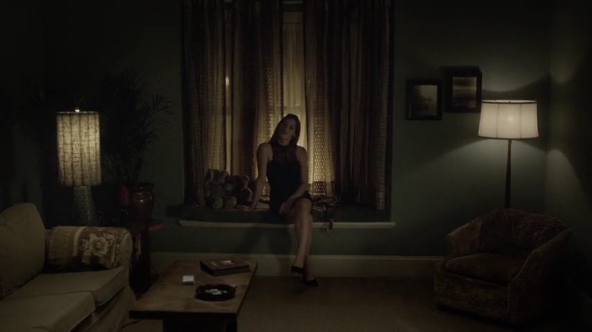 Ashley-Greene-dot-nl_Rogue4x04TheDeterminedandtheDesperate1405.jpg