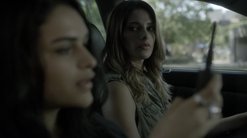 Ashley-Greene-dot-nl_Rogue4x04TheDeterminedandtheDesperate2439.jpg