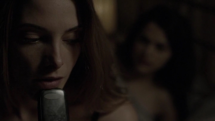 Ashley-Greene-dot-nl_Rogue4x05PoolBoy2690.jpg Ashley-Greene-dot-nl_Rogue4x05PoolBoy2690.jpg