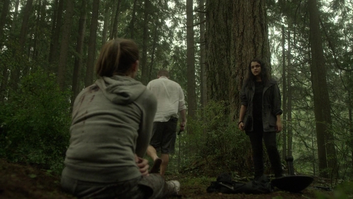 Ashley-Greene-dot-NL_Rogue4x07Bifocals2819.jpg Ashley-Greene-dot-NL_Rogue4x07Bifocals2819.jpg