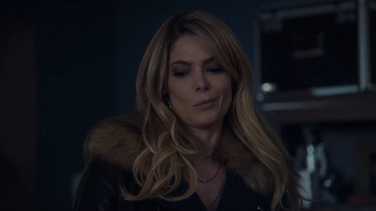 Ashley-Greene-dot-nl_StepUpHighWater2x07-0512.jpg