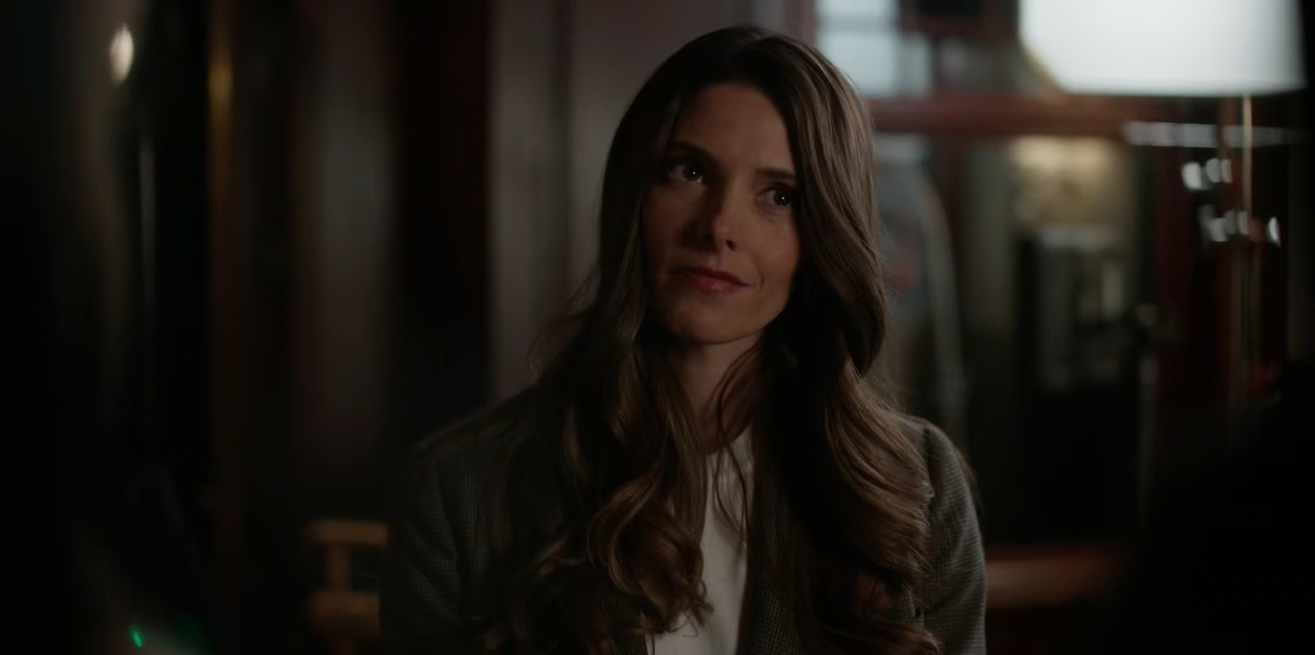 Ashley-Greene-dot-nl-WildCards1x06-0040.jpg