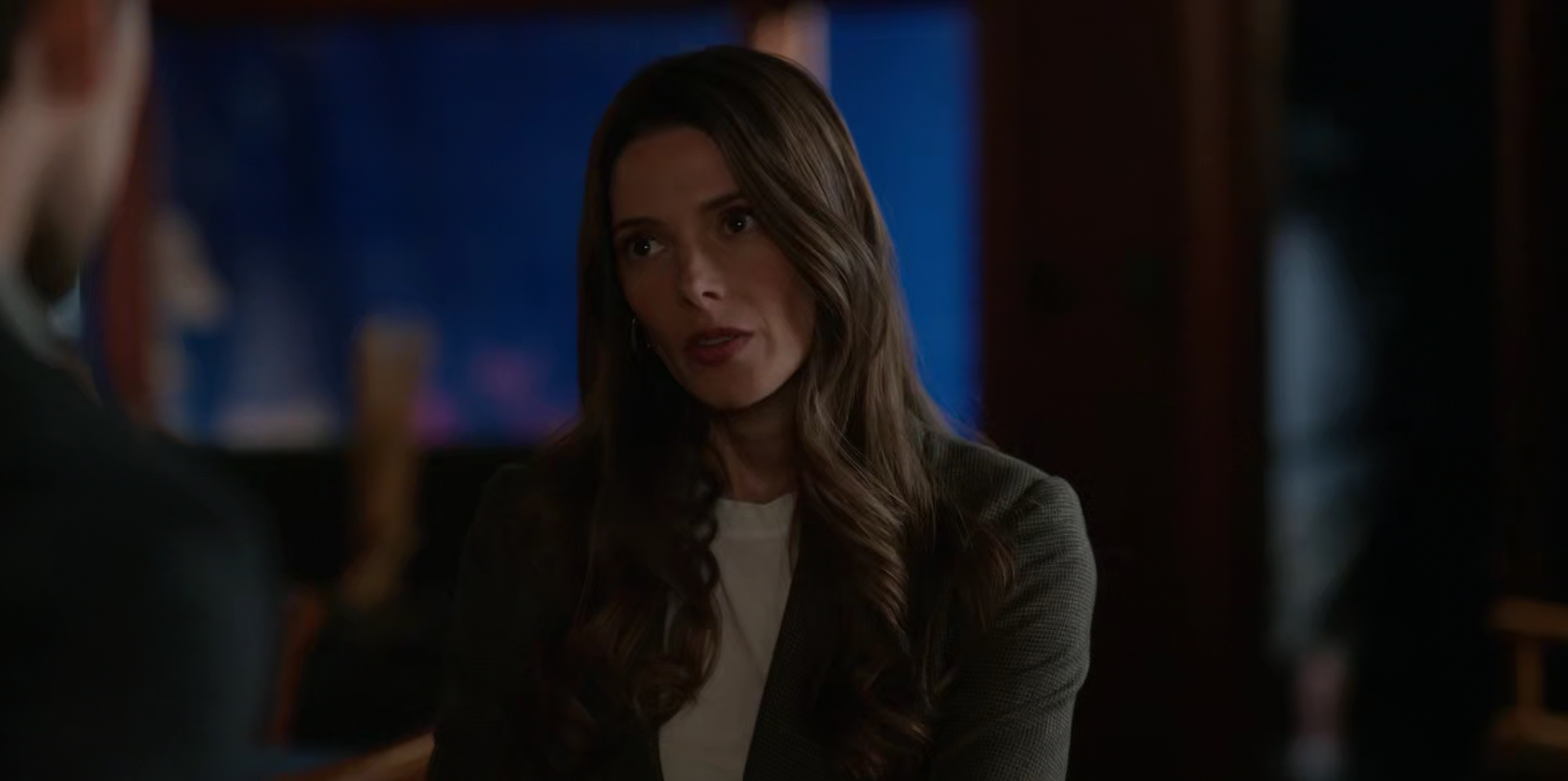 Ashley-Greene-dot-nl-WildCards1x06-0055.jpg