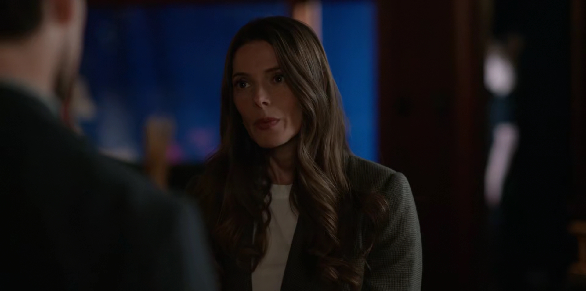 Ashley-Greene-dot-nl-WildCards1x06-0065.jpg