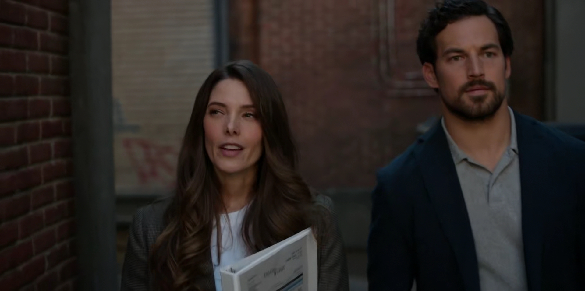 Ashley-Greene-dot-nl-WildCards1x06-0387.jpg
