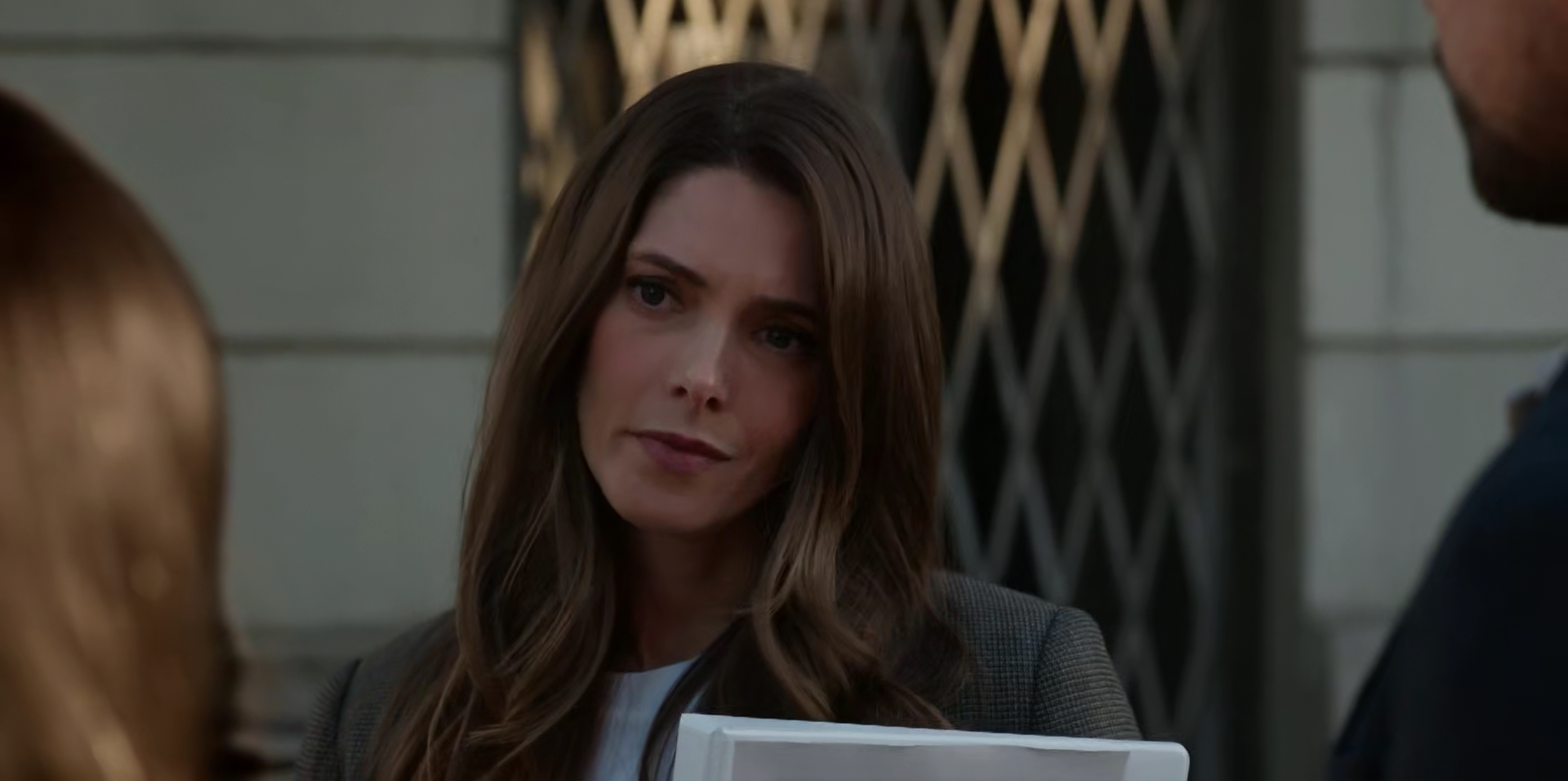 Ashley-Greene-dot-nl-WildCards1x06-0445.jpg
