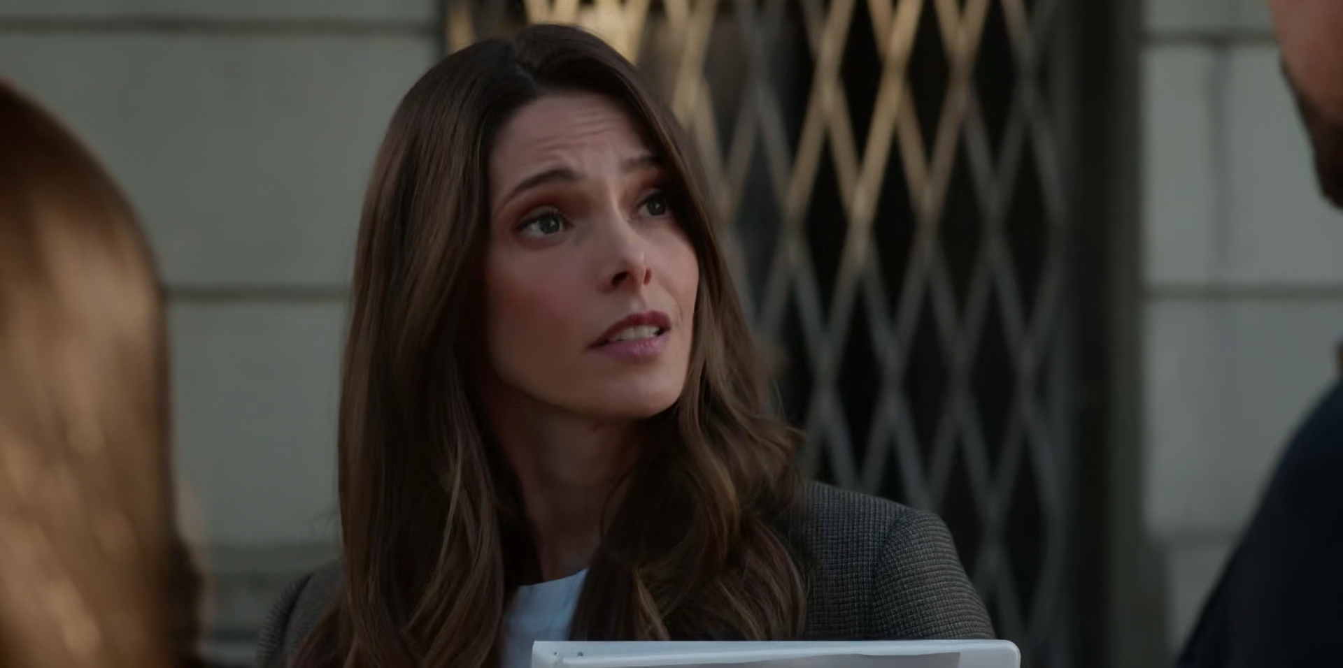 Ashley-Greene-dot-nl-WildCards1x06-0447.jpg