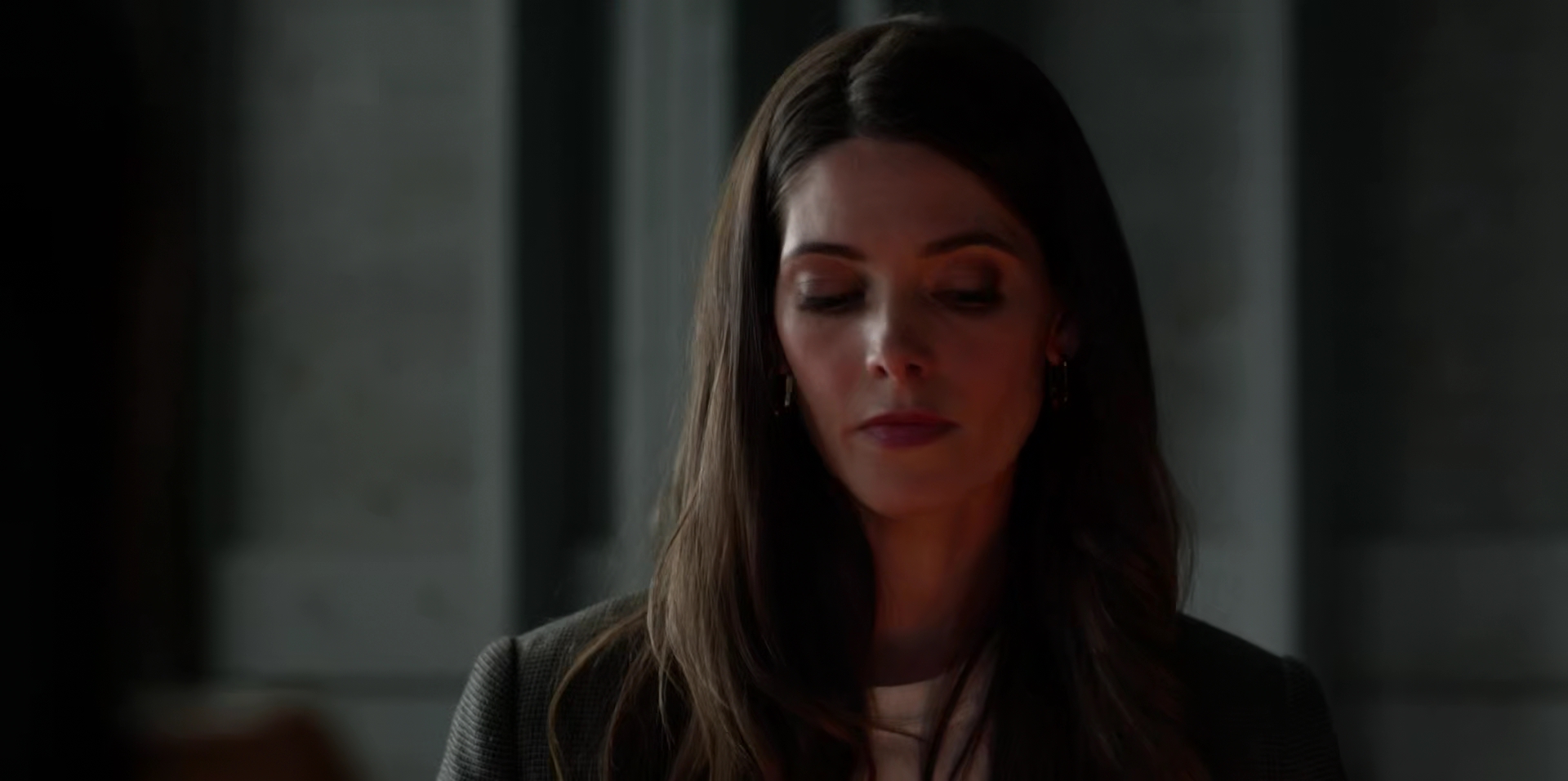 Ashley-Greene-dot-nl-WildCards1x06-1004.jpg