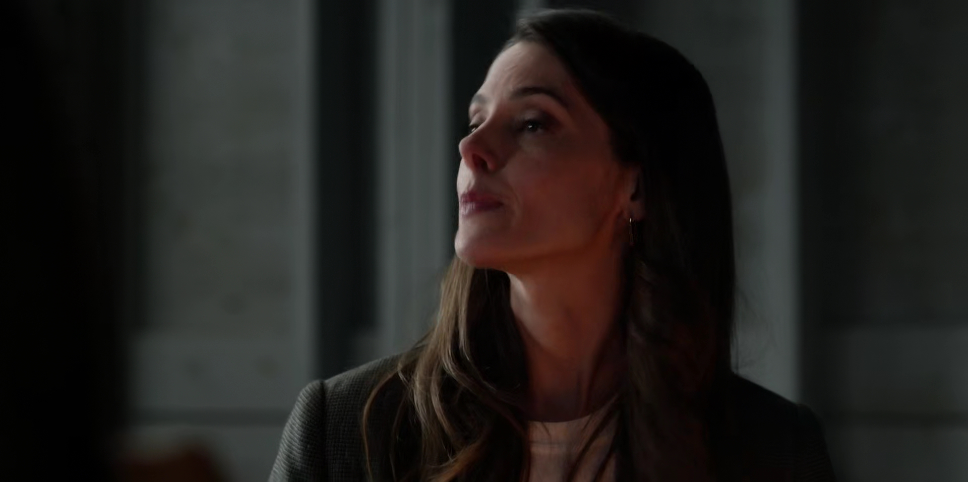Ashley-Greene-dot-nl-WildCards1x06-1007.jpg