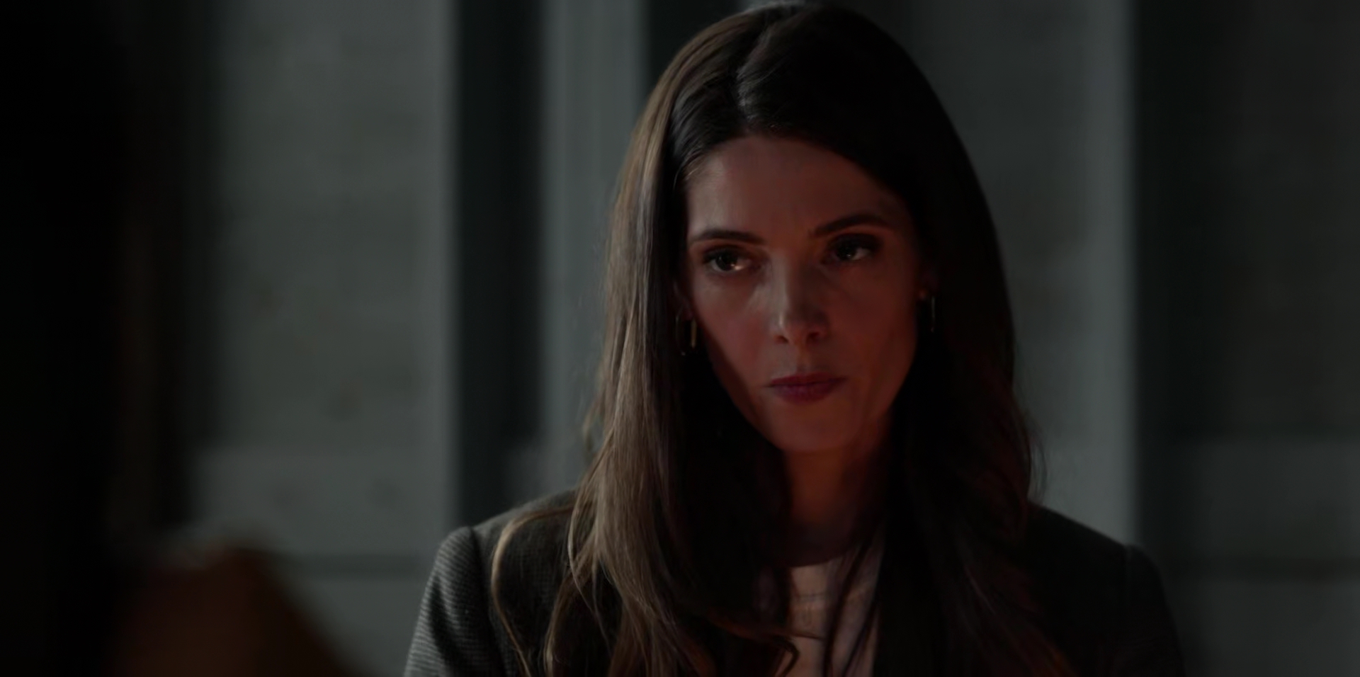 Ashley-Greene-dot-nl-WildCards1x06-1031.jpg